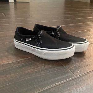Asher Vans platform black size 6